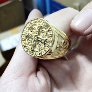 Anillo de cruz de Jerusalén de oro amarillo de 14 quilates cruzados religiosos masculinos Jesucristo Caballero medieval templario militar de mediana edad para hombres