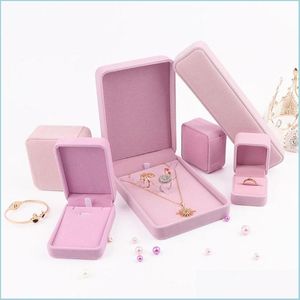 Boîtes à bijoux Bijoux roses Boîte d'emballage cadeau Veet Bague Bouton de manchette Boucle d'oreille Pendentif Charm Collier Bracelet Bracelet Broche Bijoux Pac Dhcqu