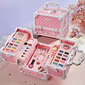 Conjunto de maquillaje de joyería para niñas, caja, maleta, kit lavable, lápiz labial completo, sombras de ojos, pegatinas de esmalte de uñas, juego para niños, juguete para regalo 231122