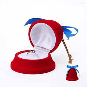 Pochettes à bijoux en gros créatif 21 pièces ensemble cloches en velours rouge anneaux boîte de rangement pour femmes porte-bijoux cadeaux d'anniversaire de noël