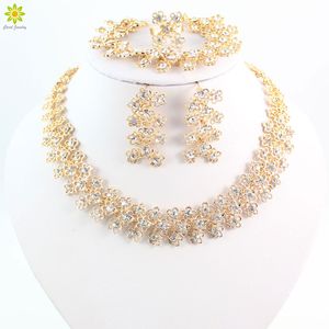 Ensembles de bijoux pour femmes plaqué or cristal clair fête de mariage collier bracelet boucles d'oreilles bague robe de mariée accessoires Costume