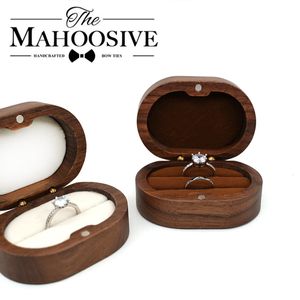 Paramètres de bijoux Boîte à bagues de mariage rustique Porte-boîte en bois Personnalisé Saint-Valentin Anniversaire de fiançailles Nom personnalisé Date pour la cérémonie de mariage 230407