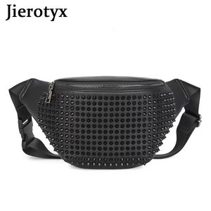 JIEROTYX personnalité cuir Fanny Pack Vintage Rivet taille poitrine sacs pochette clouté ceinture sac pour femmes Style gothique 240103