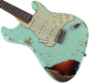Master de John Cruz Limited Edition construit en vert clair de relique plus sur 3 tons Sunburst St Guitar Guitar Vintage Tiners Rosewood FI4440510