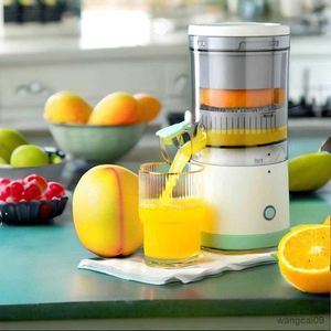 Wireless Portable Juicer Blender - Multifunctional Citrus Squeezer, USB Rechargeable Orange Mixer Machine for Home Use
