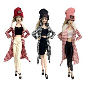 Artículos de Kawaii Fashion Winter Coats Woys Toys Ropa de muñeca Mini Vestido Free Shipping Cosas para Barbie Diy Girl Children Regalos