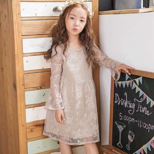 Vestidos infantiles para niñas 2020 Nuevo vestido coreano de manga larga Vestido de princesa con manga acampanada de encaje Los mejores disfraces de fiesta de 3 a 12 años Q0716