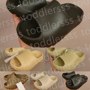 Enfants Chaussures Enfants Pantoufles Garçons Sandales Parent-enfant D'été Coureur De Mousse EVA Diapositives Grand Enfant Jeunesse En Plein Air Pantoufle Antidérapant Maison Salle De Bains Sandale Wome 04vm #