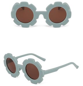 Lunettes de soleil pour enfants lunettes de soleil en forme de fleur mignonnes pour garçons filles accessoires de fête accessoires de costume bébé lunettes de soleil lunettes décoratives 10 couleurs