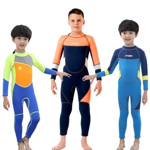 Cuit de la combinaison pour enfants pour garçon 2-14 ans One-pièces à manches longues Costume de plongée chaude 2,5 mm surf en néoprène nage