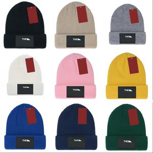 Sombreros de punto para hombres Gorro con puños cálidos Diseñador Gorro de invierno Protección para los oídos Esquí al aire libre casual Espesar Gorro de calavera de lujo Vida diaria fa04