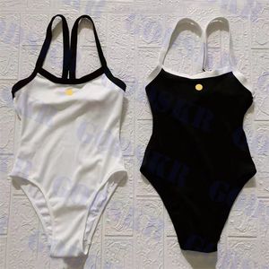Maillot de bain tricoté Sling Femmes Designer One Piece Maillots de bain Logo en métal Bikini Top Qualité Deux couleurs