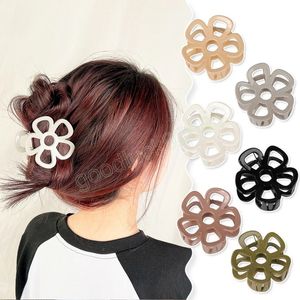 Korea Flower Shape Hair Clip Clamps for Women Girls Crab Hair Claws Ponytail Hairpins Bath Barrette Headwear Accessories