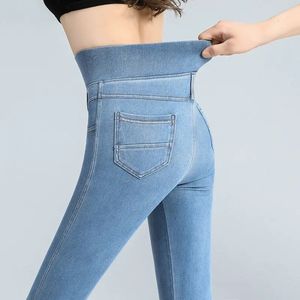 Mode coréenne femmes grande taille jean maigre printemps automne Streetwear pantalon décontracté Denim poches élastique taille haute crayon pantalon 231228