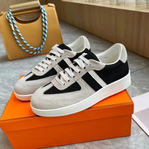 Zapatos de ocio para mujeres de estilo coreano otoño nuevo desodorización transpirable ropa resistente zapatos casuales altura de absorción de sudor creciente damas de zapatillas