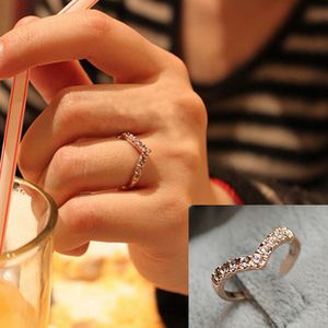 Anillo de diamante de diseño en forma de V coreano para mujer, anillo de cola simple rosa, fabricantes de joyas, venta al por mayor, puestos calientes