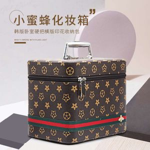 Version coréenne Little Bee PU Box avec miroir, rangement de bagages de beauté mobile, trousse de maquillage portable 2024 78% de réduction sur les ventes en gros en magasin