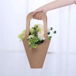 Papel Kraft Feative 10 unids/lote suministros caja floral portátil coreana tienda de flores Material del paquete decoración de boda ramo de flores artificiales bolsa de regalo