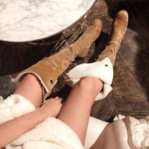 Botas por encima de la rodilla de pelo de cordero para mujer, botas de nieve cálidas de terciopelo para invierno, Botas altas y largas, botas planas de ante de vaca caqui con zapatos Botas 211222