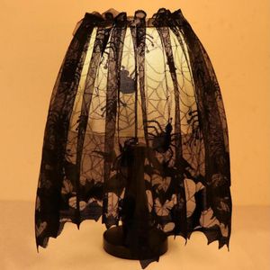 Cubiertas de lámpara Tonos 60x20 pulgadas Cubierta de sombra de Halloween Encaje negro Telaraña Murciélago Ventana Puerta Cortina Chimenea Manto Bufanda Fiesta Decoración para el hogar