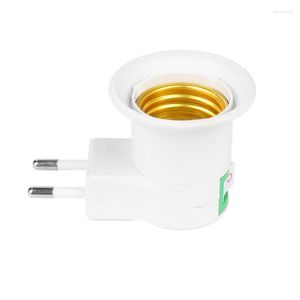 Supports de lampe 1PC vendre pratique blanc E27 douille de lumière LED à l'ue prise support adaptateur convertisseur ON/OFF pour ampoule avec bouton ON OFF