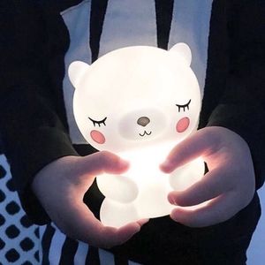 Lampes nuances Bear Panda LED NIGHT Light lampe mignon Animal Carton de nuit pour bébé Chambre de chambre Chambre de lit DÉCORATIVE 230411