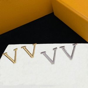 Grande lettre dame charme femmes Simple élégance tempérament boucle d'oreille fête d'anniversaire cadeau oreille goujon pour femme