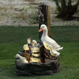 Lasapparatuur Duck Squirrel Famille Solar Power Resin Patio Fountain Garden Design avec LED Light Garden Decoration Outdoor Landscape Ornaments