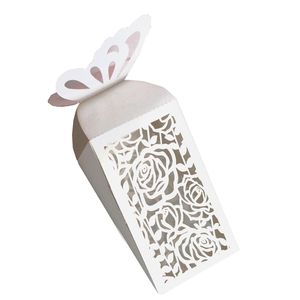 Laser Fenêtre Grille Rose Coffrets Cadeaux pour Bonbons Triangle Papier Papillon Boîte D'emballage En Gros Fête De Mariage Année Décor 220427