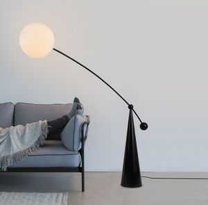 Dernier lampadaire en métal E27 le plus récent concepteur debout lecture salon éclairage intérieur