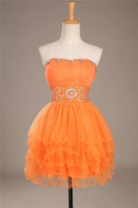 Últimos vestidos cortos de regreso a casa de color naranja 2019, apliques de cristal con cuentas, vestido de graduación de cóctel de graduación de corte A QC1241