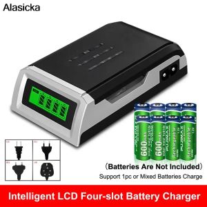 Affichage LCD-002 LCD avec 4 machines à sous Smart Intelligent Battery Charger pour AA / AAA NICD NIMH Batteries rechargeables