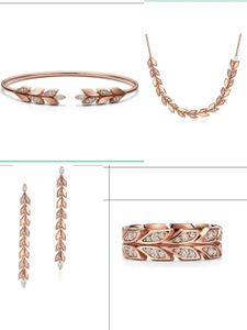 Feuille de diamant plaqué or 18 carats bracelet bracelet bracelets pour femmes filles ouvert diamant à la mode concepteur en gros bijoux durs bijoux de fête de mariage cadeaux de mère mariée