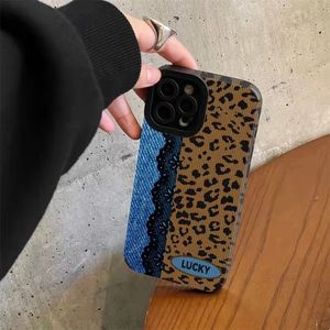 Cuir Fashion Cool Volcano Leopard Print Denim Design Phone Case pour iphone 15 14 13 12 11 Pro Max XS X XR 15 Plus Mode Couverture arrière en silicone souple 100pcs