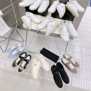 Cuir à lacets plat blanc tissu toile bas chaussures de tennis baskets lettrage lin slip sur espadrilles chaussures designers chaussures femmes homme décontracté luxe salon usine