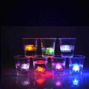 Gadget LED Aoto colores Mini romántico luminoso cubo de hielo Artificial Flash luz boda decoración para fiesta de Navidad
