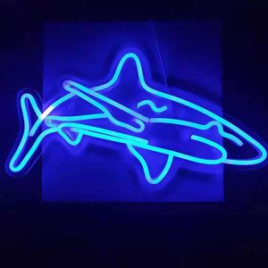 LED Ineonlife Anime Led Letrero de neón Shark Beer Bar Lámparas USB con interruptor de alimentación Cool Funny Street Wall Hanging Art Room Decor Light HKD230706