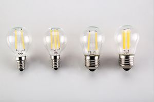 Ampoules LED G45 2W Dimmable 110V / 220V LED BulbE14 // E26 / E27 / B22 Socket Soft White Globe Ampoule 15 Watt remplacement