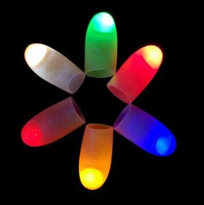 Led Light Funny Nouveauté Light-Up doigt lampe de poche magie Pouces lumières Clignotant Doigts Tour de Magie Accessoires Incroyable Glow Jouets Enfants Enfants Cadeaux Lumineux Alkingline