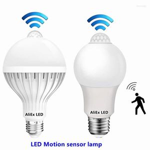 Lámpara LED con Sensor de movimiento E27, luz nocturna de seguridad Universal, AC110V, 220V, bombillas de ahorro de energía, ampolla de decoración PIR