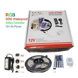 Tiras de luces LED Rgb 5M 5050 Smd 300Led a prueba de agua Ip65 Agregar controlador de 44 teclas Transformador de fuente de alimentación con caja Regalos de Navidad Dhsd9