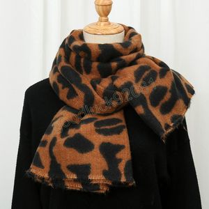 Bufanda de Cachemira con estampado de leopardo para mujer, bufandas de invierno informales gruesas y cálidas de lujo para damas, hiyabs, chales de Pashmina, chales, Echarpe