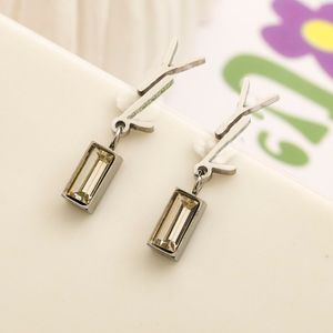 Pendientes de diamantes con letras Pendientes de diseño Pendiente de lujo Orecchini Colgante de acero inoxidable Rectángulo Cristal Cuelga Stud Pendiente Moda Dama ZB074