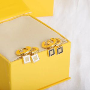 Pendientes de cartas Pendientes de oro Luxury Gold Jewellry for Women Letting Earings Classic Golding Golding With Box Dangle Earing F Accesorios Bonito regalo