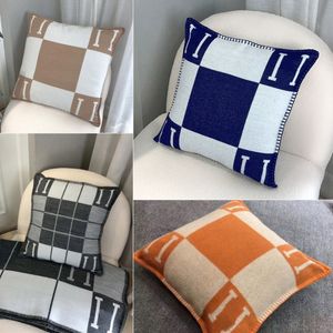 Lettres Avalon Coussin Oreiller Hernes Caban Bleu Citrouille Orange Coussin Taie d'oreiller Coussin Oreiller Crochet Laine Douce Plaid Canapé Polaire Tricoté Housses de Coussin