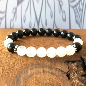 Bracelets à maillons en gros de qualité naturelle Tourmaline noire Bracelet en pierre de lune cadeau d'amitié merveilleusement guérissant pour les femmes