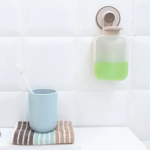 Dispensateur de savon liquide Aspiration Couppe innovante Solution sans gâchis Solution de salle de bain Hand Supplies Handy Murd Moustred Bottle Press