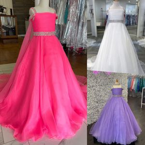 Little Miss Pageant Dress for Teens Juniors Toddlers 2022 with Cape White Lilas Organza Long Kids 1st communion gown Crystals Straps Neck Custom-Made Zip Back Roise