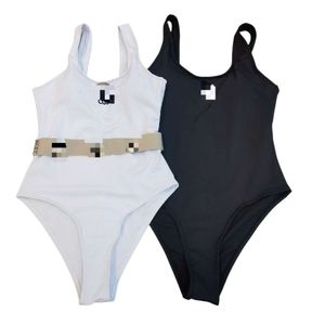 Loewee Bikini Designer Mode de luxe pour femmes Maillots de bain pour femmes Fin intégré Blanc Anti-éblouissement Modèle de maillot de bain de plage intégré