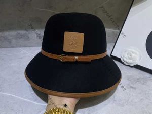 Loweve Hat Bucket Hat Designer Hat Top Quality Hat Women's Bamboo Hat Tricoté Hat Wide Brim Hat Beanie Cap Outdoor Hundred Dress MZMU